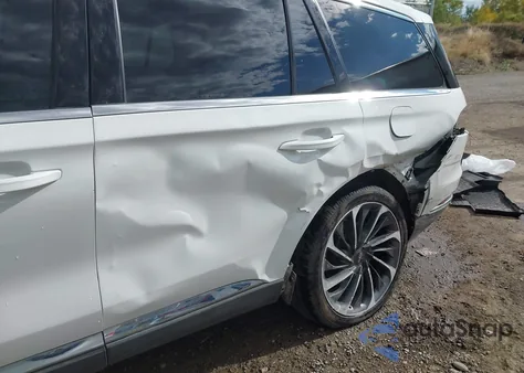 2020 Lincoln Aviator Reserve z USA, uszkodzony, nr VIN 5LM5J7XC9LGL34625